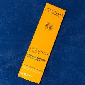 L'OCCITANE Immortelle Karité Serum-In-Cream in Yellow